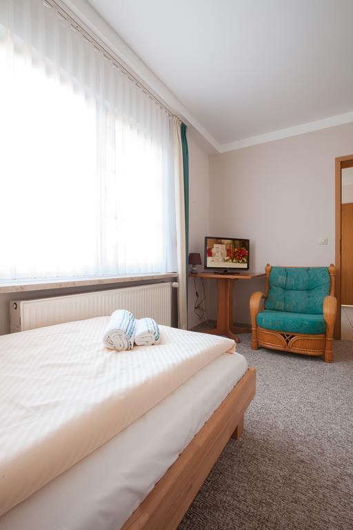 Hotel -Winterfelder Hof Apenburg-Winterfeld Стая снимка