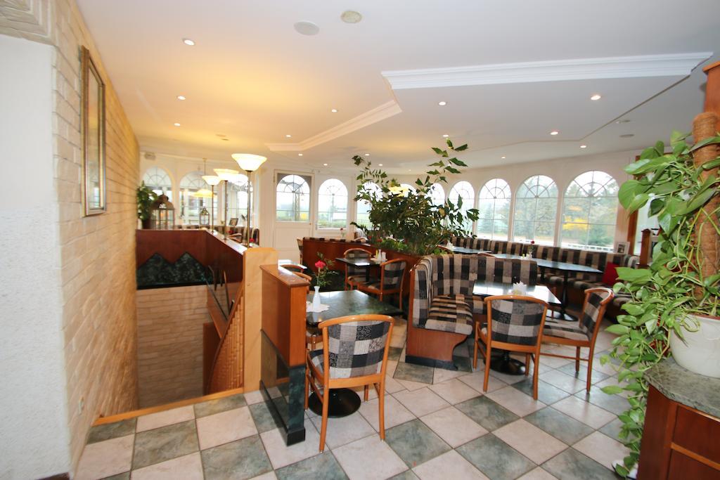 Hotel -Winterfelder Hof Apenburg-Winterfeld Екстериор снимка