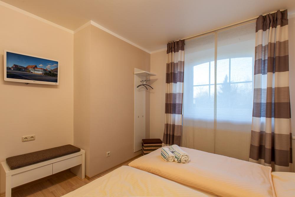 Hotel -Winterfelder Hof Apenburg-Winterfeld Екстериор снимка